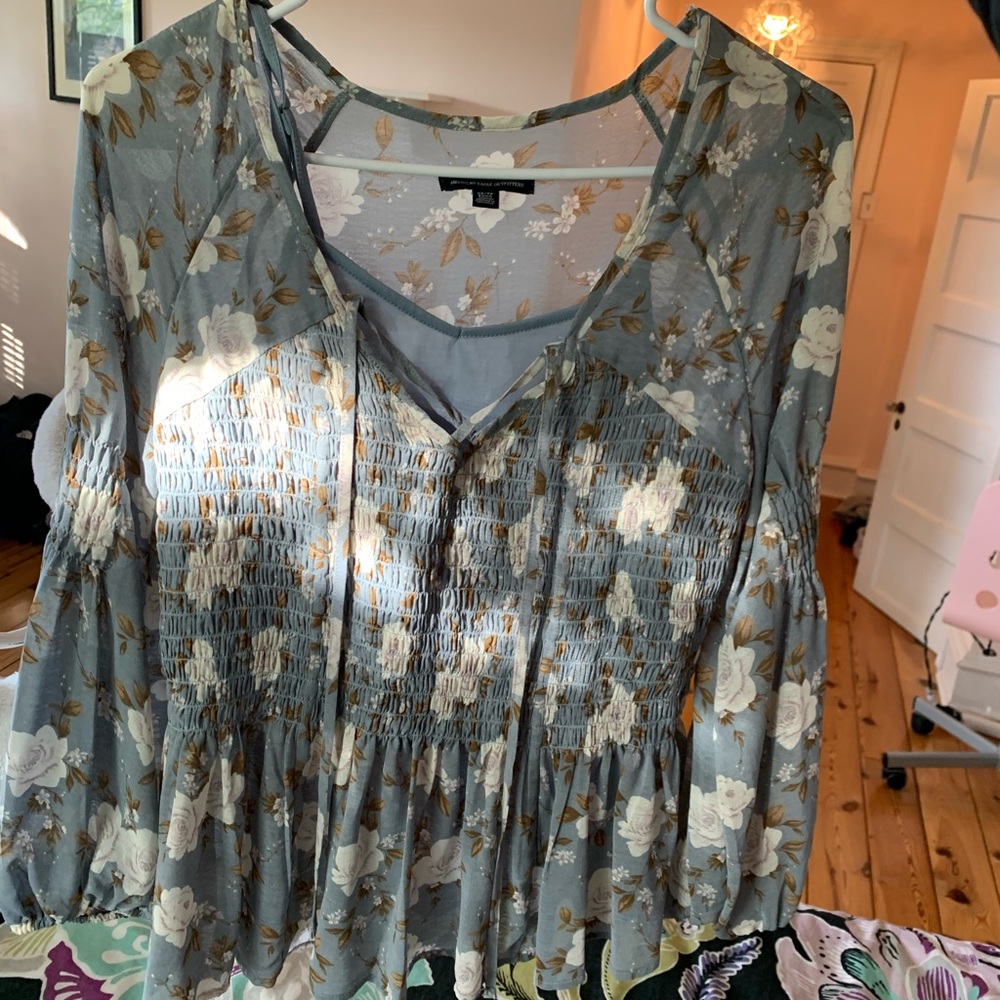 Flowy American Eagle Top